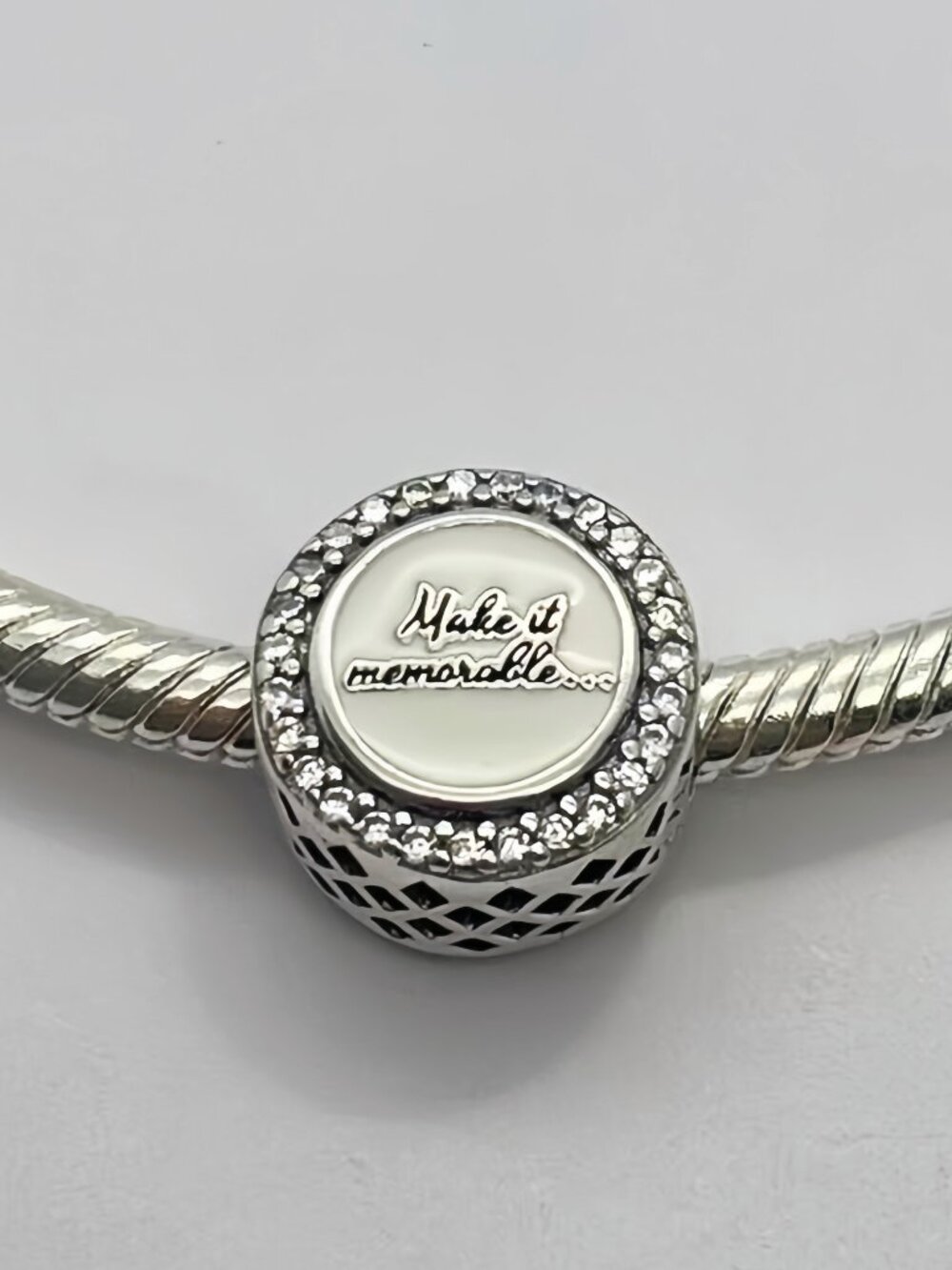 Pandora Jewel of Las Vegas Sign CZ Button Charm Vegas Exclusive - Picture 2 of 3